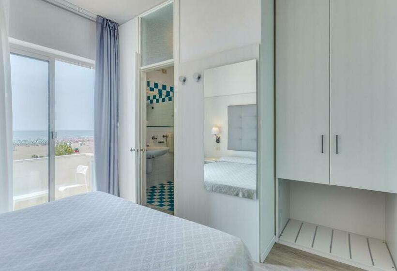 オーシャンビュースタンダードルームバルコニー付き, Garni' Serena