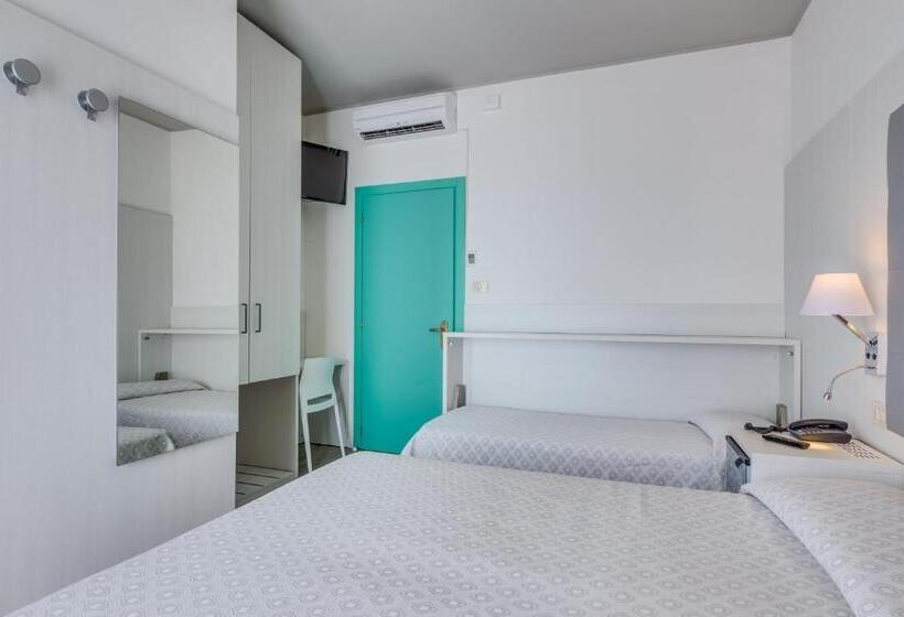 Triple Room Sea View, Garni' Serena