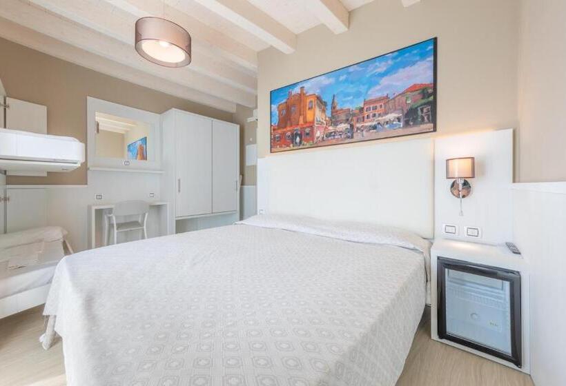 バルコニー付スタンダード４ベッドルーム, Garni' Serena