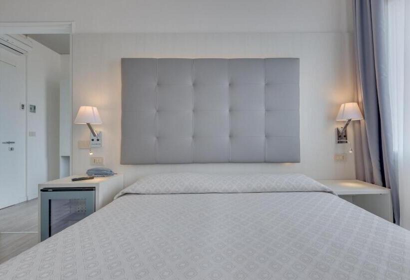 オーシャンビュースイート, Garni' Serena