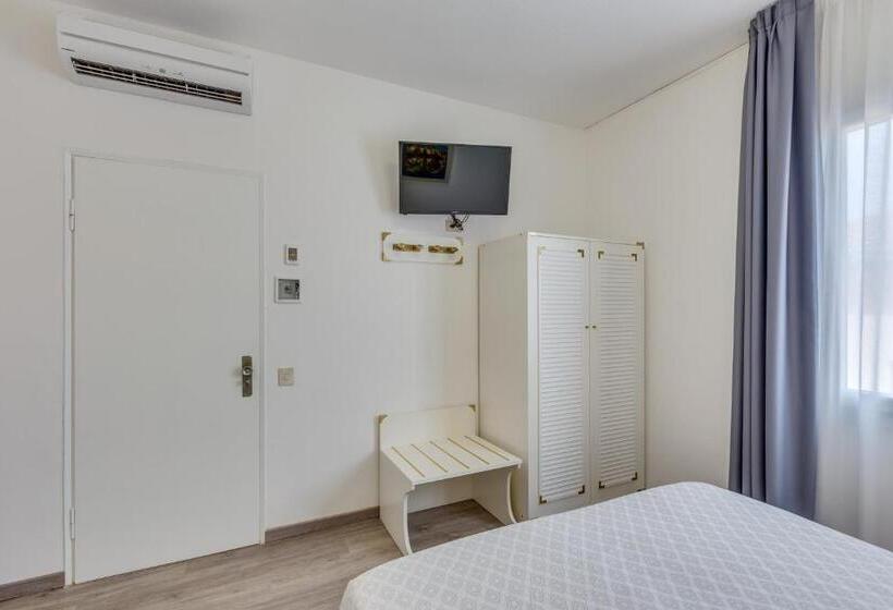 Comfort room with balcony, Garni' Serena