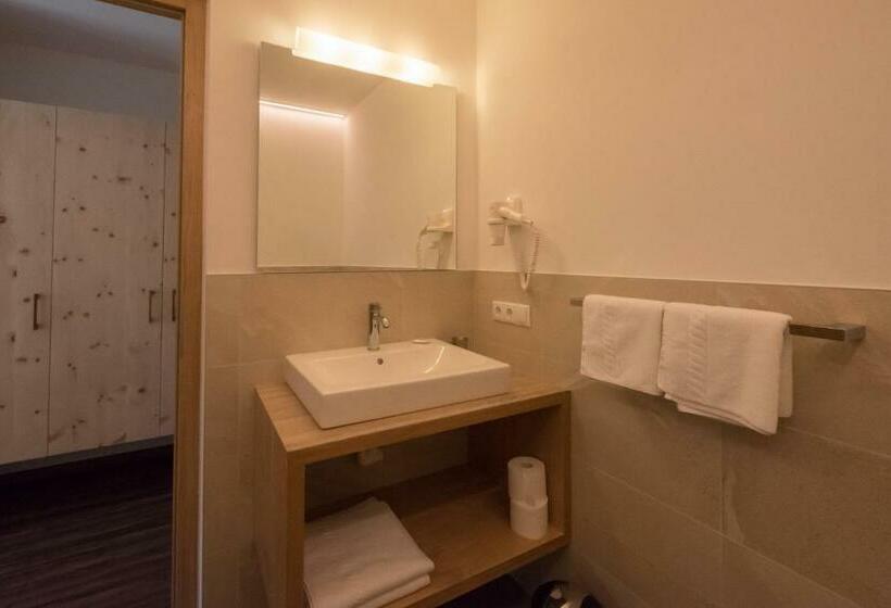 غرفة سوبيريور, Gasthof Löwen