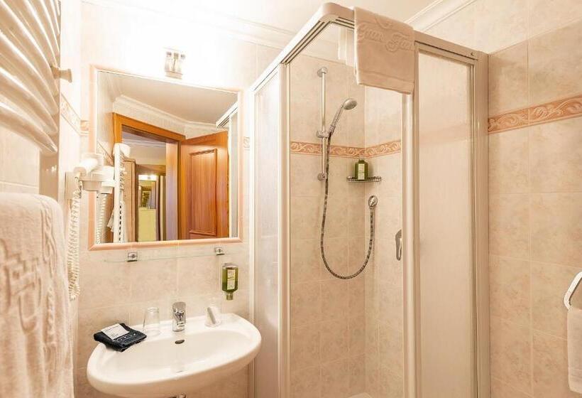 חדר סטנדרט יחיד, Gran Fanes