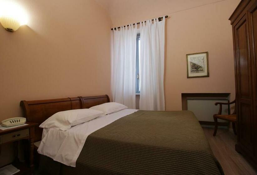 غرفة قياسية, Il Giardinetto