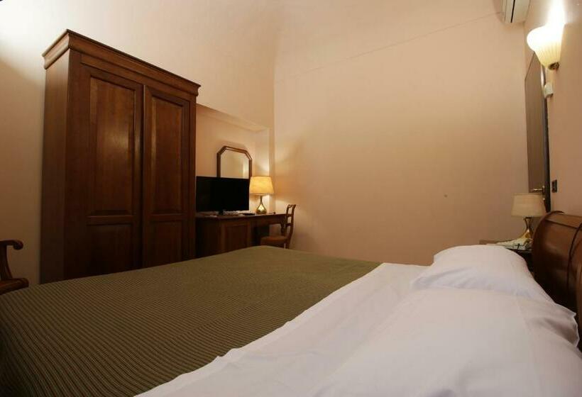 غرفة قياسية, Il Giardinetto