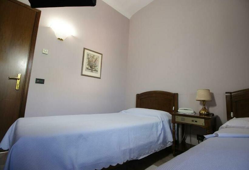 غرفة قياسية, Il Giardinetto