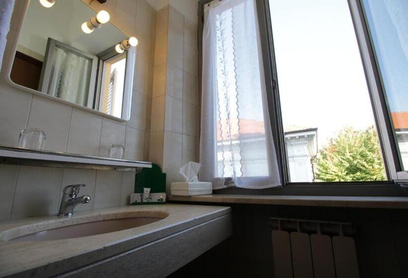 غرفة قياسية, Il Giardinetto