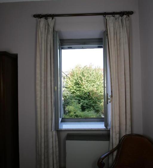 غرفة قياسية, Il Giardinetto