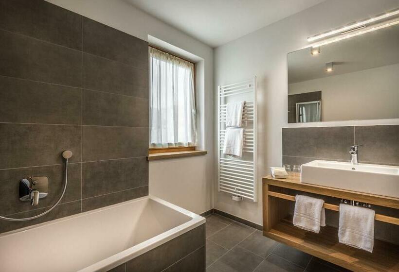 Номер Стандарт Трехместный, Miramonti