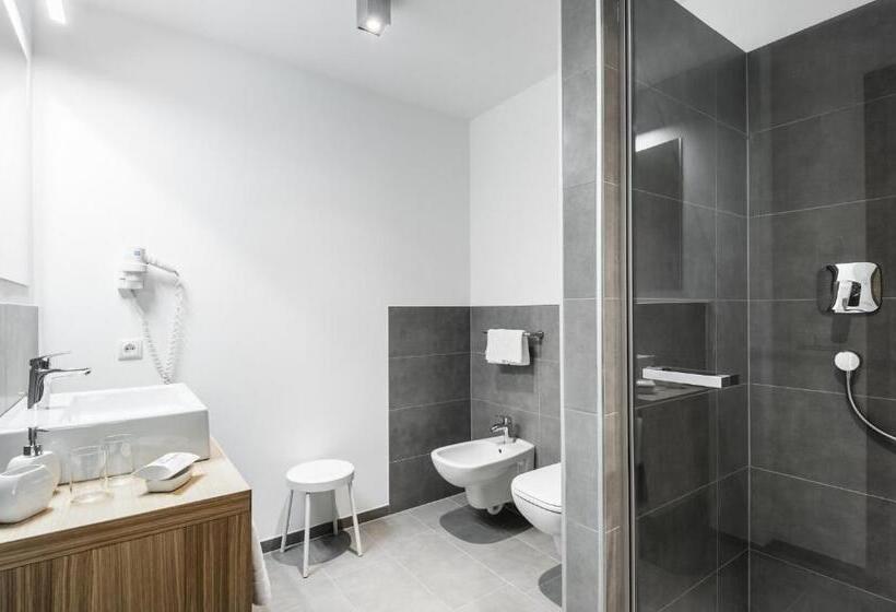 Номер Стандарт с Балконом, Miramonti