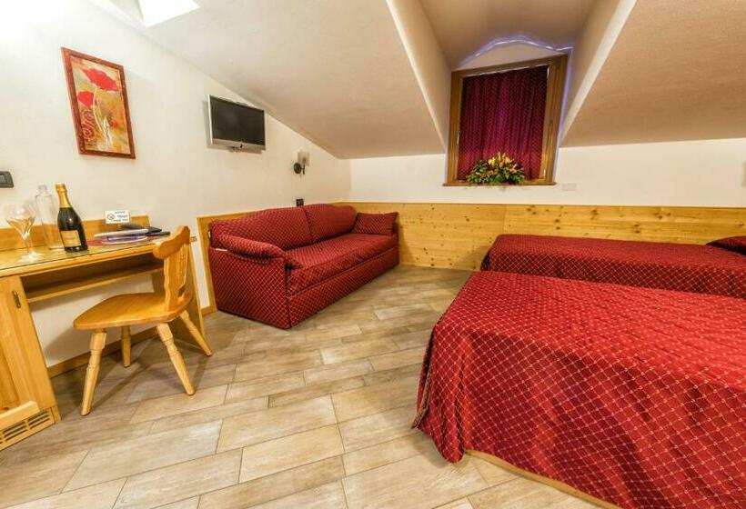 غرفة قياسية رباعية, Ristorante Alla Nave