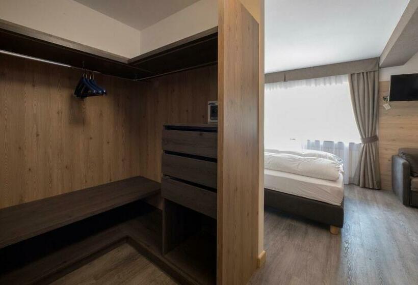 Номер Стандарт, & Ristorante Baita Dovich