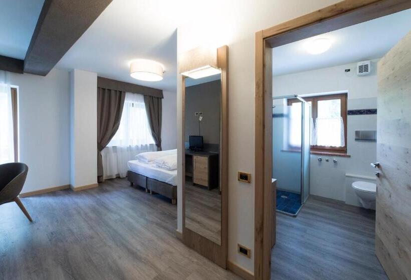 Номер Deluxe, & Ristorante Baita Dovich
