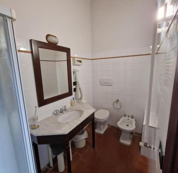 اتاق استاندارد سه نفره, Ristorante Casa Volpi