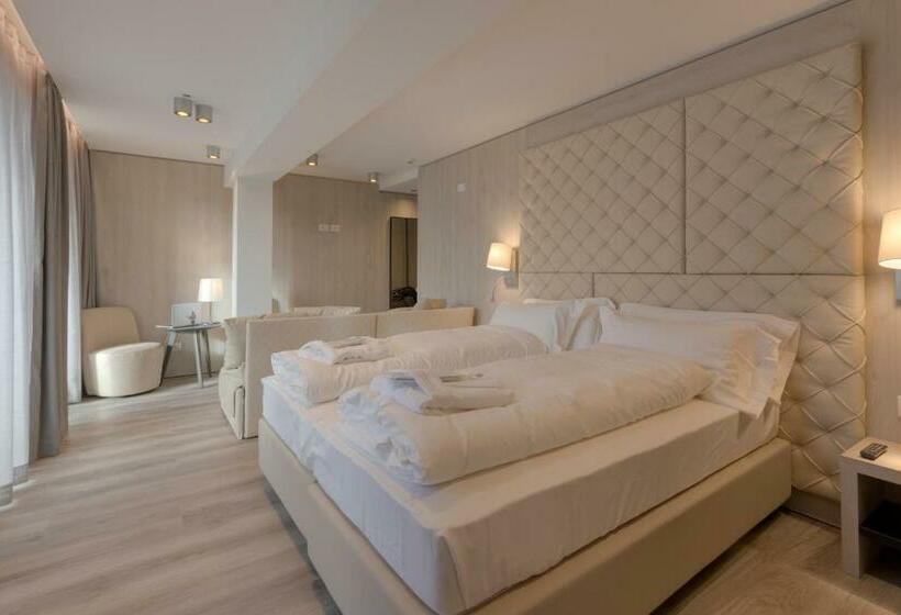 디럭스 룸, Rosengarten