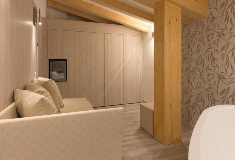 디럭스 룸, Rosengarten