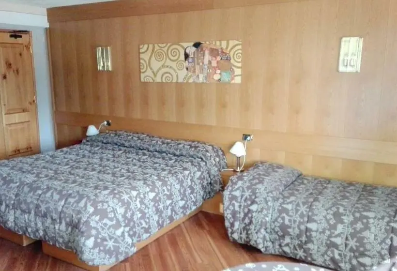 Standard Kolmen Hengen Huone, San Martino