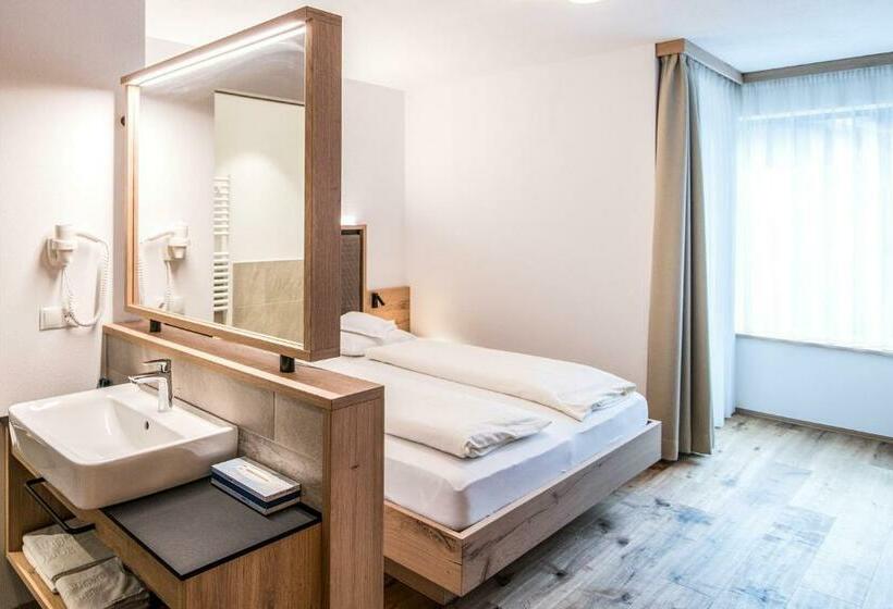 חדר סטנדרט, Sterzinger Moos