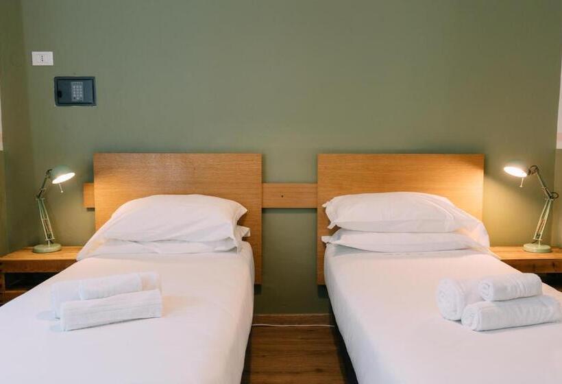 غرفة قياسية, Tomato Urban Retreat