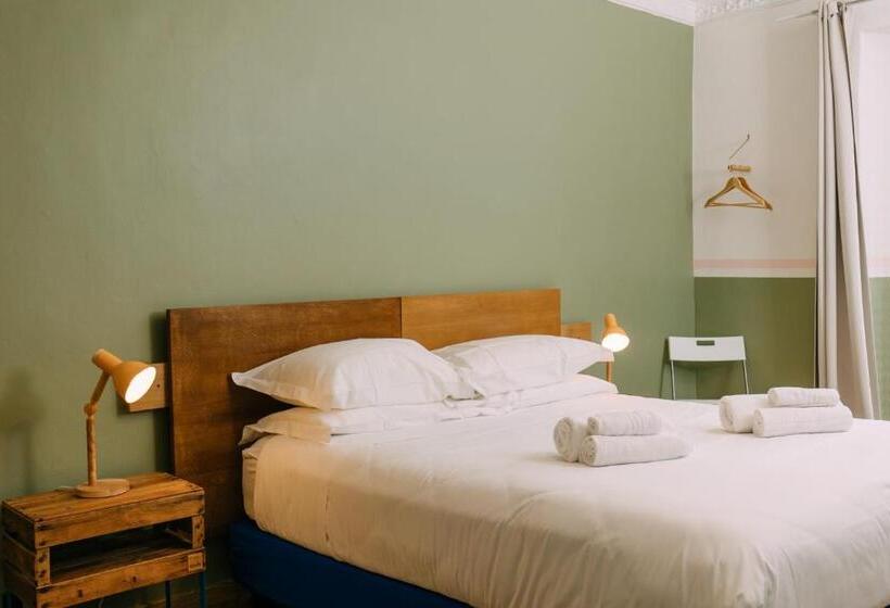 غرفة قياسية, Tomato Urban Retreat