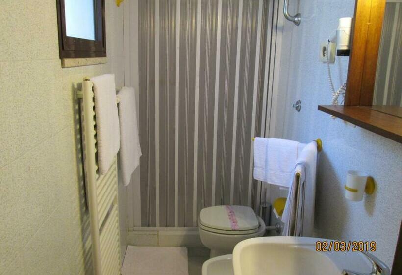 스탠다드 룸, Tropical