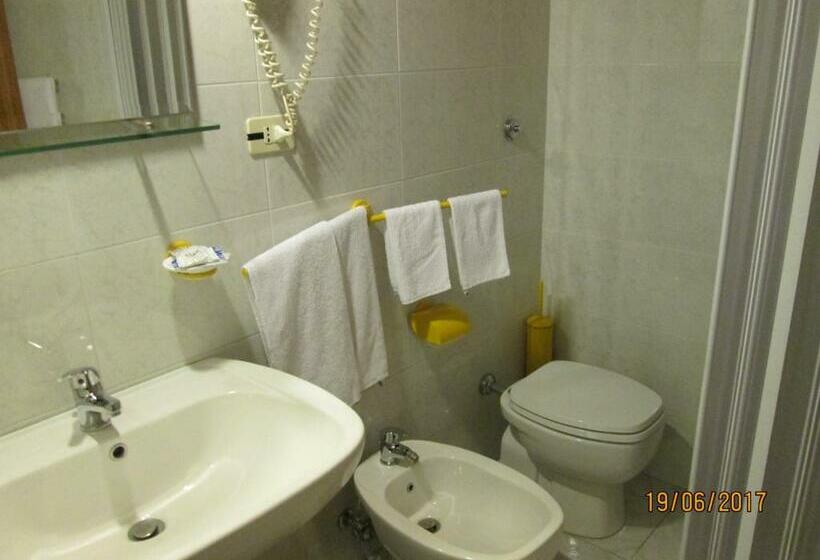 스탠다드 싱글 룸, Tropical