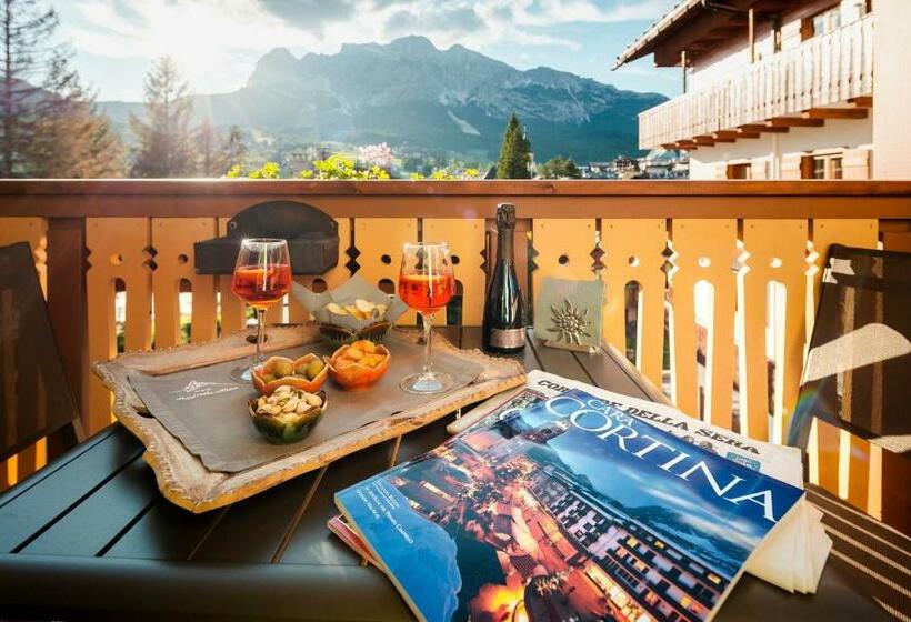 ジュニアスイート, Villa Alpina S