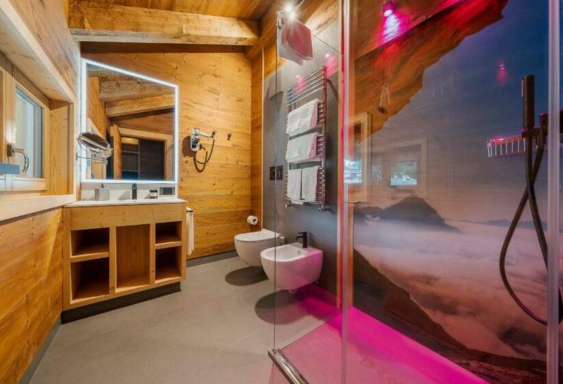 ジュニアスイート, Villa Alpina S