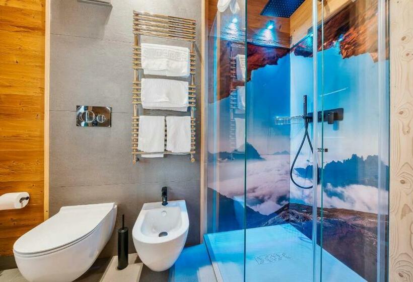 Полулюкс, Villa Alpina S