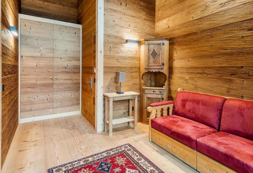 コンフォーとジュニアスイート, Villa Alpina S