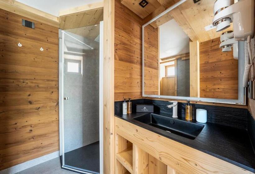 スーペリアールーム, Villa Alpina S