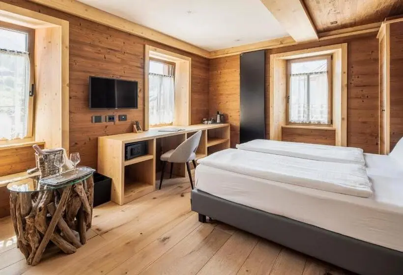Superior-huone, Villa Alpina S