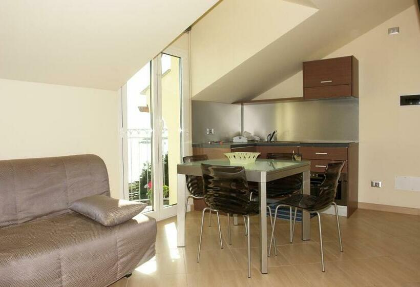 آپارتمان 1 خوابه با چشم‌انداز دریا, Residence Villa Carmen Fronte Mare A 50 Mt