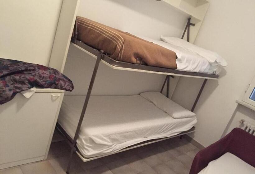 آپارتمان 2 خوابه, Residence Villa Carmen Fronte Mare A 50 Mt