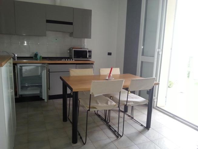 Апартаменты 1 Спальня Вид на Сад, Residence Villa Carmen Fronte Mare A 50 Mt