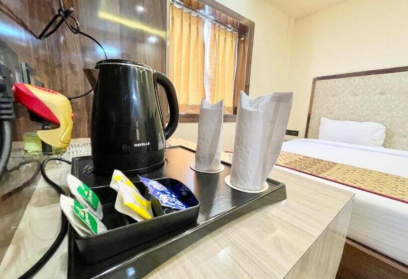 Deluxe Room, A One Pride ! Puri Fully Air Conditioned Hotel Near Sea Beach & Temple With Lift And Parking Facilit