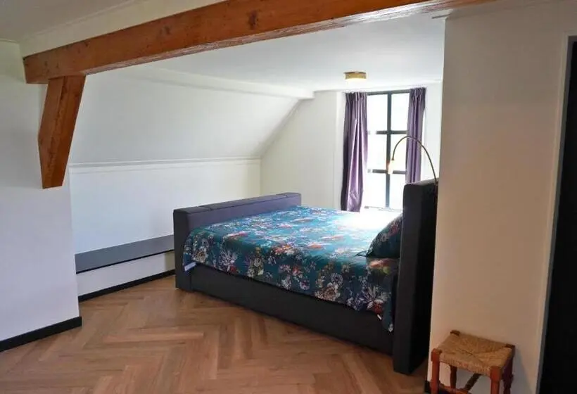 スタンダードトリプルルーム, B&b Catharinenburg, Optionele Wellnessfaciliteiten Beschikbaar!