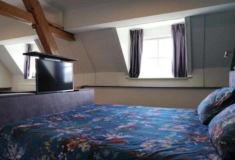 デラックスルーム, B&b Catharinenburg, Optionele Wellnessfaciliteiten Beschikbaar!