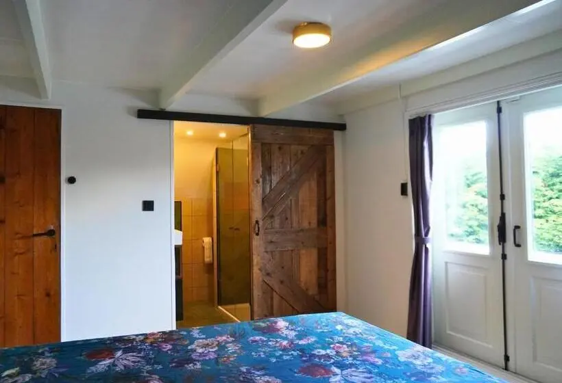 バルコニー付きデラックスルーム, B&b Catharinenburg, Optionele Wellnessfaciliteiten Beschikbaar!
