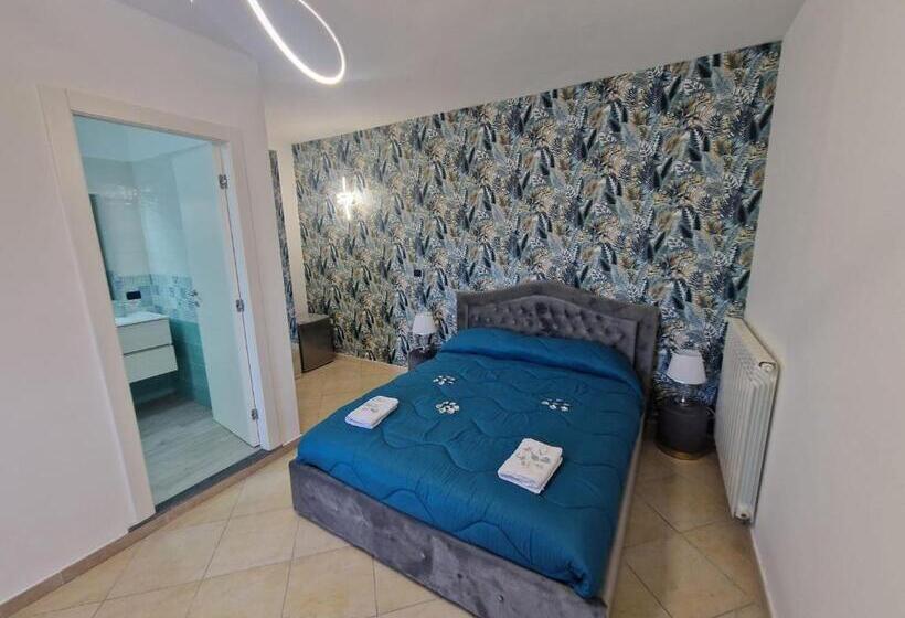 חדר דלוקס נוף לים, Parthenope