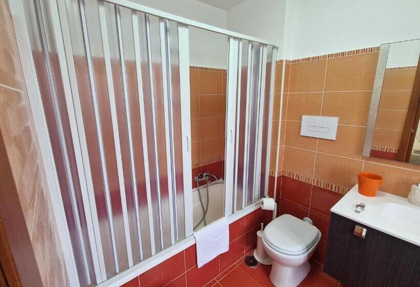 חדר סטנדרט נוף לים עם מרפסת, Parthenope