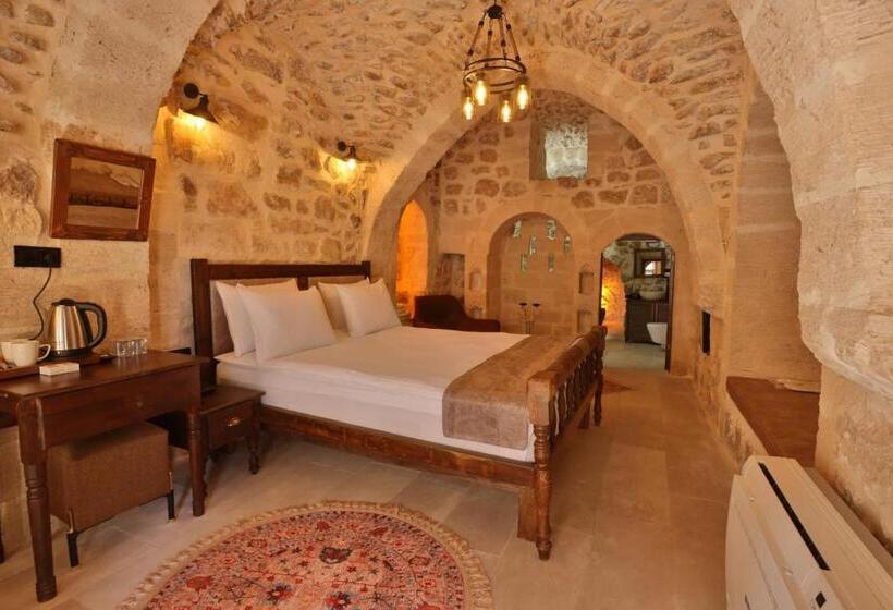 اتاق استاندارد با تخت بزرگ, Marvel Otel