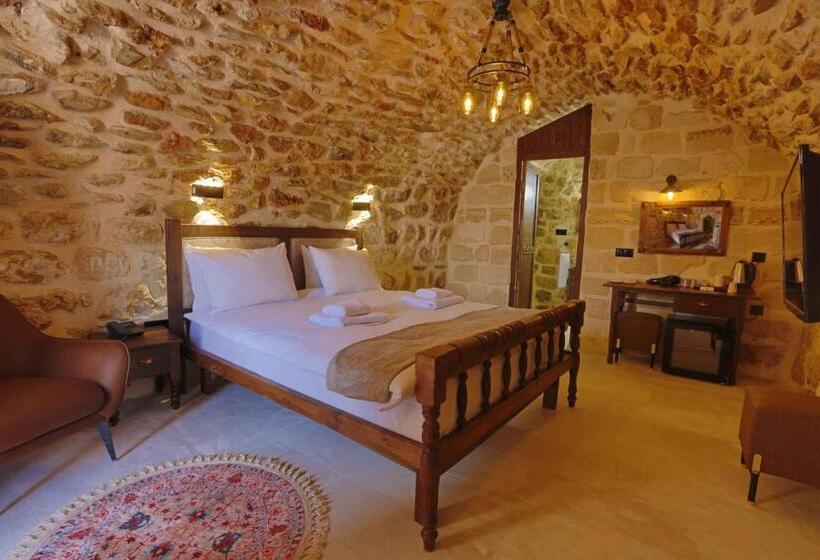 اتاق استاندارد با تخت بزرگ, Marvel Otel