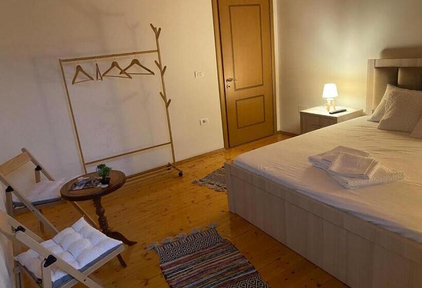 スタンダードルーム, Villa Berat