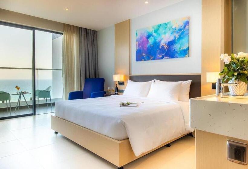 اتاق استاندارد با تخت بزرگ, The Oceanfront Apartment At Cam Ranh