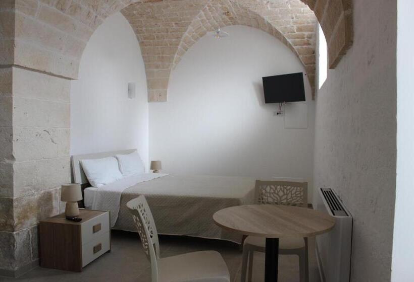 ４ベッドルームクラシックタイプ, B&b Olio Su Pietra