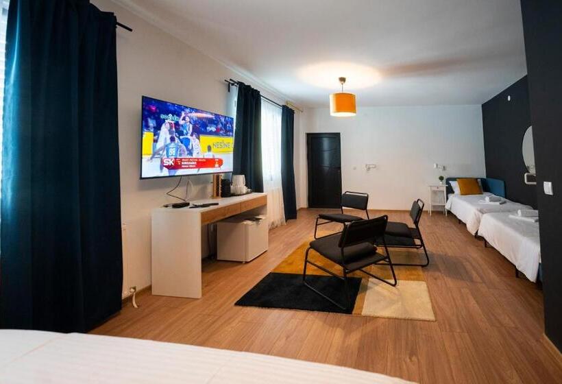 غرفة قياسية رباعية, Cozy Nook B&b   Free Private Parking