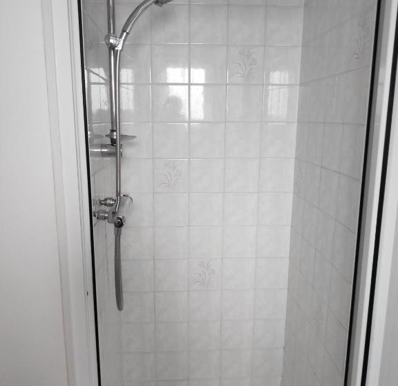 四人标准间, Fairy Bridge Lodge