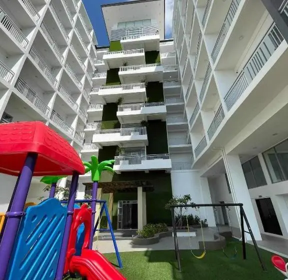 バルコニー付きスタンダードステューディオ, Cozy Studio Unit In A Condominium