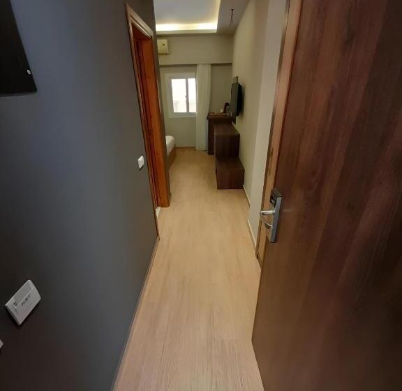 اتاق لوکس با چشم‌انداز شهر, Al Dora Boutique